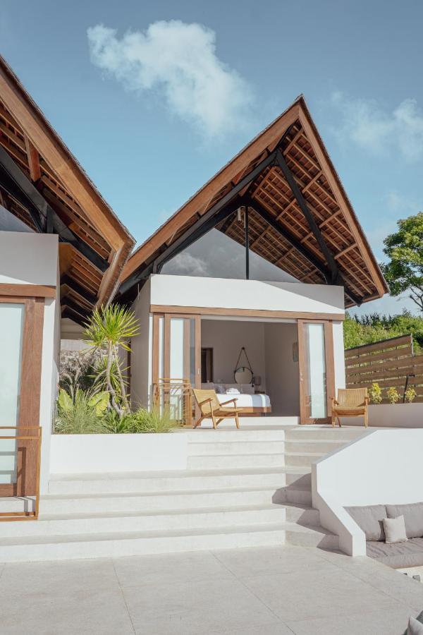 Luxury Ocean View Villas With Private Cook And Free Gym Membership Kuta  Экстерьер фото