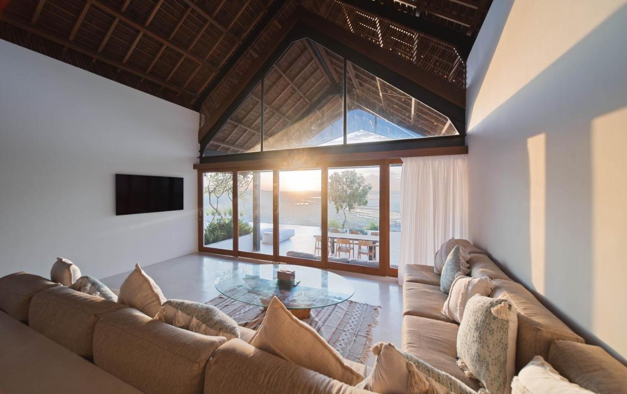 Luxury Ocean View Villas With Private Cook And Free Gym Membership Kuta  Экстерьер фото